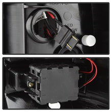 Load image into Gallery viewer, 00-06-Gmc-YukonYukon-Xl-V2-Light-Bar-Led-Tail-Lights---Blk-Smoke-(Alt-Yd-Cd00v2-Lbled-Bsm)