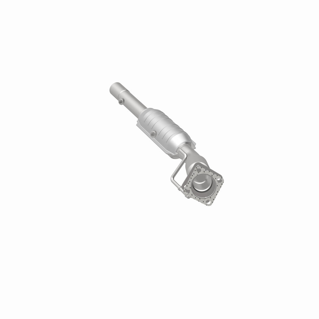 MagnaFlow Exhaust Products 49990 OEM Grade Direct-Fit Catalytic Converter for Select Volkswagen Beetle, Volkswagen Golf, Volkswagen Jetta, Volkswagen Passat, Volkswagen Rabbit