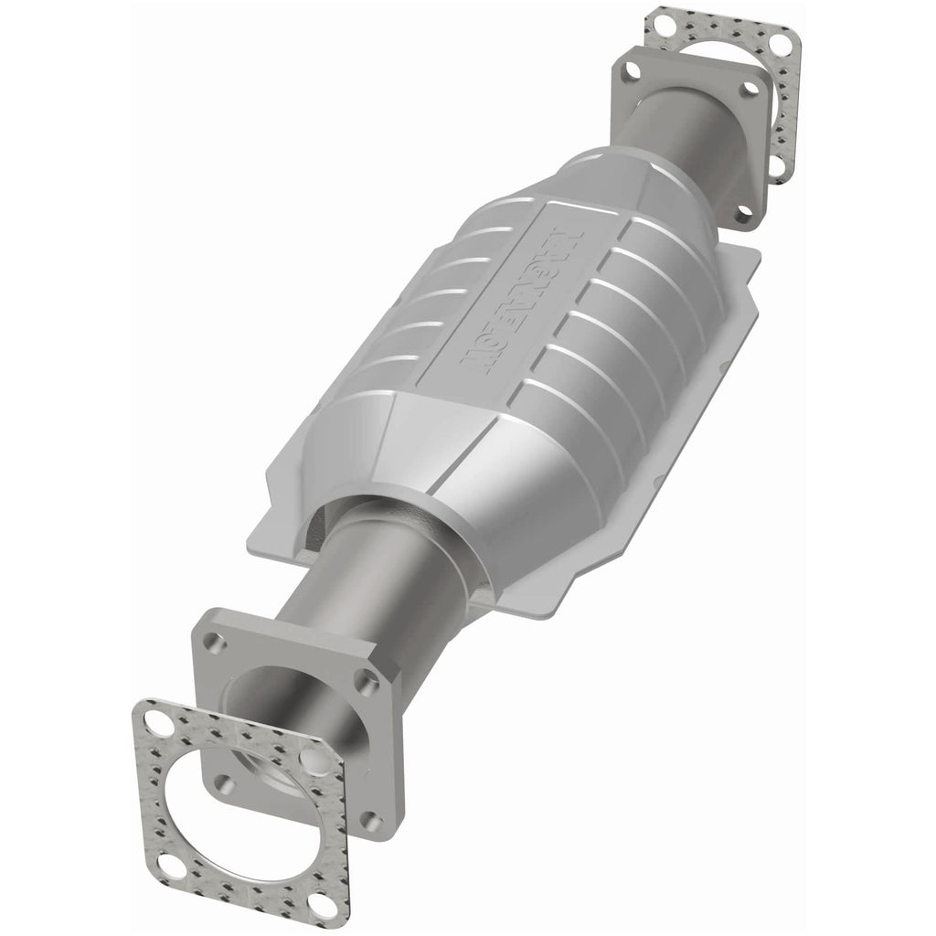 MagnaFlow Exhaust Products 3391657 California CARB Direct-Fit Catalytic Converter for Select Isuzu Pickup, Isuzu Rodeo, Isuzu Trooper