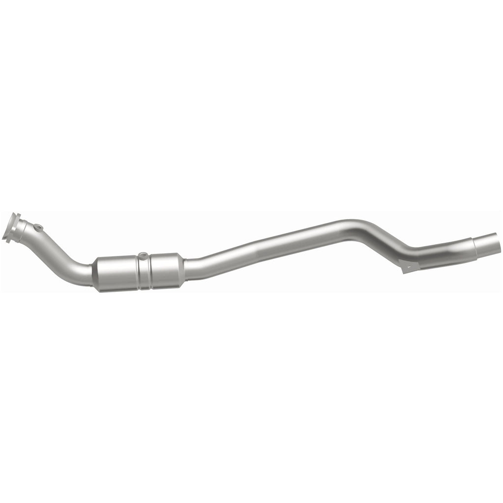 MagnaFlow Exhaust Products 52100 OEM Grade Direct-Fit Catalytic Converter for Select Chrysler 300, Dodge Challenger, Dodge Charger