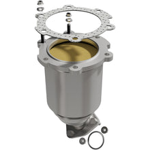 Load image into Gallery viewer, MagnaFlow Exhaust Products 5411652 California CARB Direct-Fit Catalytic Converter for Select Nissan Altima