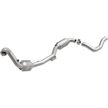 Load image into Gallery viewer, MagnaFlow Exhaust Products 447276 California CARB Direct-Fit Catalytic Converter for Select Mercedes-Benz ML55 AMG
