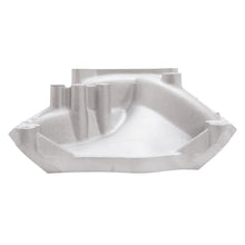 Load image into Gallery viewer, Edelbrock 7181 Performer RPM Small Block Ford Intake Manifold for Select Ford Country Sedan, Ford Country Squire, Ford Custom, Ford Custom 500, Ford Fairlane, Ford Falcon, Ford Galaxie 500, Ford LTD, Ford Mustang, Ford Ranch Wagon, Ford Ranchero, Ford