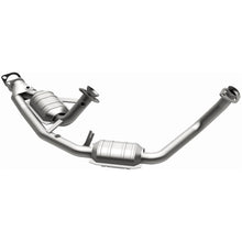 Load image into Gallery viewer, MagnaFlow Exhaust Products 23523 HM Grade Direct-Fit Catalytic Converter for Select Ford Taurus, Mercury Sable