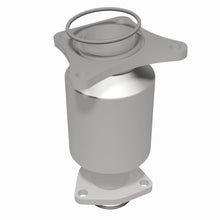 Load image into Gallery viewer, MagnaFlow Exhaust Products 50877 HM Grade Direct-Fit Catalytic Converter for Select INFINITI I35, Nissan Maxima