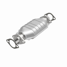 Load image into Gallery viewer, MagnaFlow Exhaust Products 3391693 California CARB Direct-Fit Catalytic Converter for Select Mazda B2200, Mazda B2600, Mazda MPV
