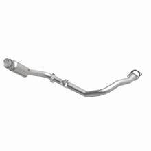 Load image into Gallery viewer, MagnaFlow Exhaust Products 5551532 California CARB Direct-Fit Catalytic Converter for Select Land Rover LR4, Land Rover Range Rover Sport