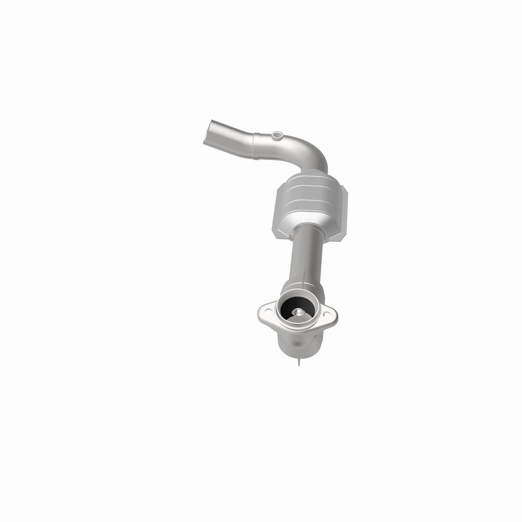 MagnaFlow Exhaust Products 51433 OEM Grade Direct-Fit Catalytic Converter for Select Ford E-150, Ford E-150 Club Wagon, Ford E-150 Econoline, Ford E-150 Econoline Club Wagon, Ford E-250