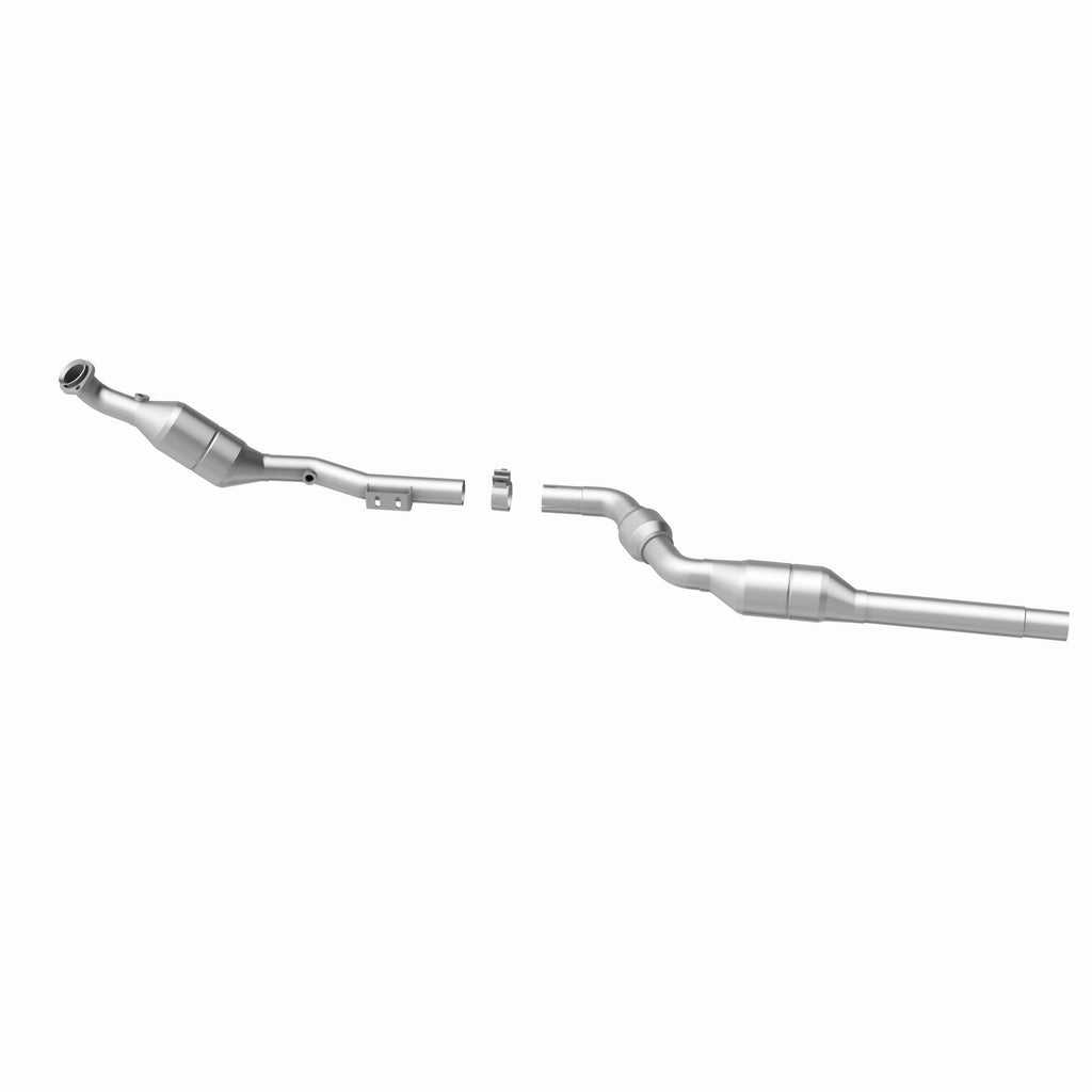 MagnaFlow Exhaust Products 51823 OEM Grade Direct-Fit Catalytic Converter for Select Mercedes-Benz E320