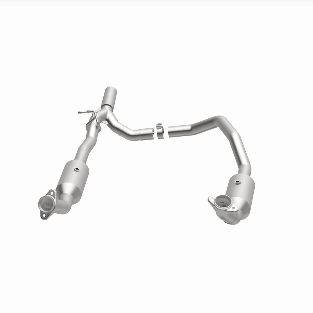 MagnaFlow Exhaust Products 280014 OEM Grade Direct-Fit Catalytic Converter for Select Ford E-350 Super Duty, Ford E-450 Super Duty