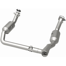 Load image into Gallery viewer, MagnaFlow Exhaust Products 280656 OEM Grade Direct-Fit Catalytic Converter for Select Chevrolet Silverado 1500, Chevrolet Silverado LTD, Chevrolet Suburban, Chevrolet Tahoe, GMC Sierra 1500, GMC Sierra Limited, GMC Yukon, GMC Yukon XL