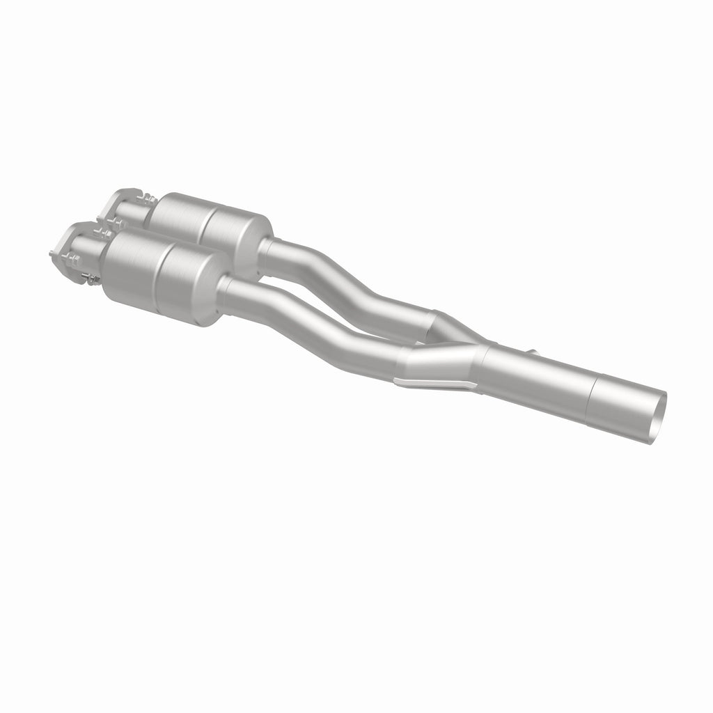 MagnaFlow Exhaust Products 22937 HM Grade Direct-Fit Catalytic Converter for Select Audi TT Quattro
