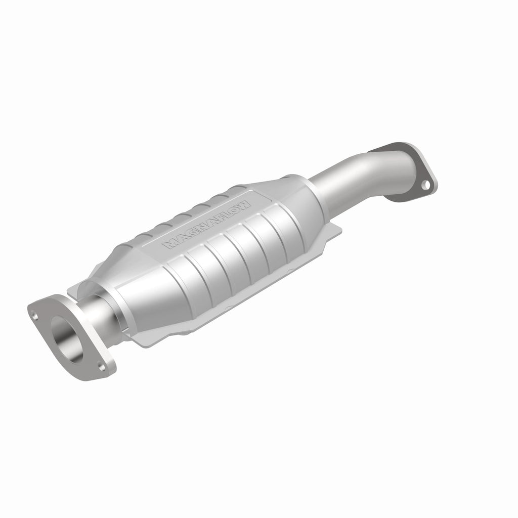 MagnaFlow Exhaust Products 49464 OEM Grade Direct-Fit Catalytic Converter for Select Mazda MPV