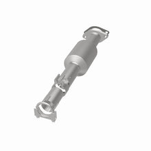 Load image into Gallery viewer, MagnaFlow Exhaust Products 5571814 California CARB Direct-Fit Catalytic Converter for Select Kia Rio