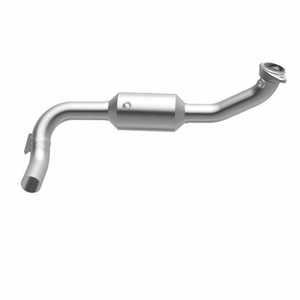 MagnaFlow Exhaust Products 4451166 California CARB Direct-Fit Catalytic Converter for Select Lincoln Navigator