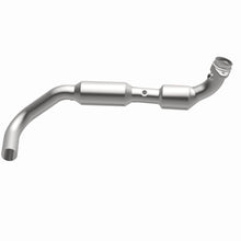 Load image into Gallery viewer, MagnaFlow Exhaust Products 4583077 California CARB Direct-Fit Catalytic Converter for Select Lincoln Navigator