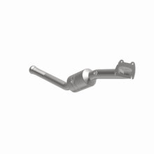 Load image into Gallery viewer, MagnaFlow Exhaust Products 49723 OEM Grade Direct-Fit Catalytic Converter for Select Dodge Durango, Jeep Grand Cherokee