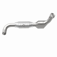 Load image into Gallery viewer, MagnaFlow Exhaust Products 447111 California CARB Direct-Fit Catalytic Converter for Select Ford Expedition