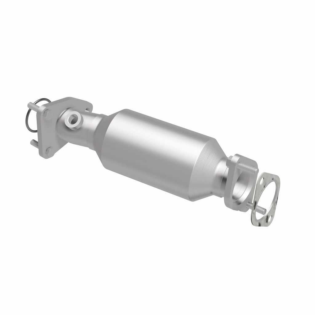 MagnaFlow Exhaust Products 52668 OEM Grade Direct-Fit Catalytic Converter for Select Nissan Frontier, Nissan NV1500, Nissan NV2500, Nissan NV3500, Nissan Pathfinder, Nissan Xterra, Suzuki Equator