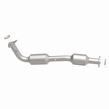Load image into Gallery viewer, MagnaFlow Exhaust Products 5582630 California CARB Direct-Fit Catalytic Converter for Select Toyota Sequoia, Toyota Tundra