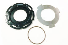 Load image into Gallery viewer, TITAN Fuel Tanks 0199004 Fuel Tank Adaption Kit for Select Chevrolet Silverado HD, Chevrolet Silverado 3500, GMC Sierra HD, GMC Sierra