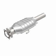 Load image into Gallery viewer, MagnaFlow Exhaust Products 3391229 California CARB Direct-Fit Catalytic Converter for Select Jeep Cherokee, Jeep Comanche, Jeep Wagoneer, Jeep Wrangler