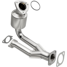 Load image into Gallery viewer, MagnaFlow Exhaust Products 5411911 California CARB Direct-Fit Catalytic Converter for Select Chevrolet Malibu, Pontiac G6, Saturn Aura