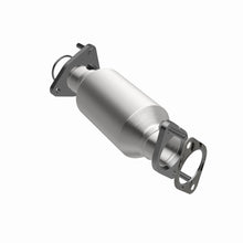 Load image into Gallery viewer, MagnaFlow Exhaust Products 5481665 California CARB Direct-Fit Catalytic Converter for Select Nissan Frontier, Nissan Pathfinder, Nissan Xterra