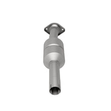 Load image into Gallery viewer, MagnaFlow Exhaust Products 23624 HM Grade Direct-Fit Catalytic Converter for Select Lexus RX330, Lexus RX350, Lexus RX400h, Toyota Highlander