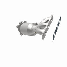 Load image into Gallery viewer, MagnaFlow Exhaust Products 52168 OEM Grade Manifold Catalytic Converter for Select Land Rover LR2