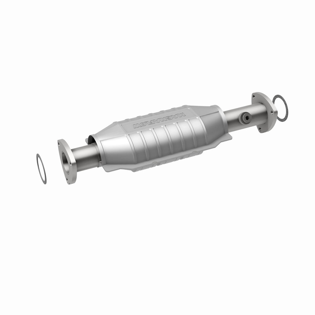 MagnaFlow Exhaust Products 23499 HM Grade Direct-Fit Catalytic Converter for Select Chevrolet Cavalier, Pontiac Sunfire