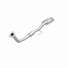 Load image into Gallery viewer, MagnaFlow Exhaust Products 441769 California CARB Direct-Fit Catalytic Converter for Select Toyota Camry