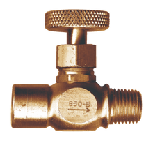 Load image into Gallery viewer, Fairview 850-B CSA Needle Valve - 1/4 FPT x 1/4 MPT