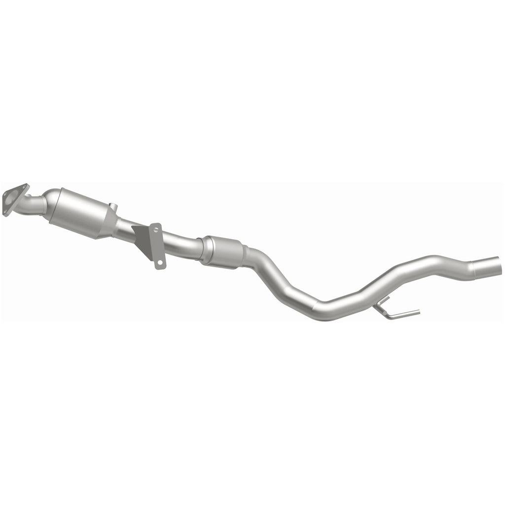 MagnaFlow Exhaust Products 52410 OEM Grade Direct-Fit Catalytic Converter for Select Porsche Cayenne, Volkswagen Touareg