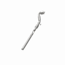 Load image into Gallery viewer, MagnaFlow Exhaust Products 52392 OEM Grade Direct-Fit Catalytic Converter for Select Volkswagen Beetle, Volkswagen Jetta, Volkswagen Passat