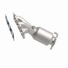 Load image into Gallery viewer, MagnaFlow Exhaust Products 52168 OEM Grade Manifold Catalytic Converter for Select Land Rover LR2