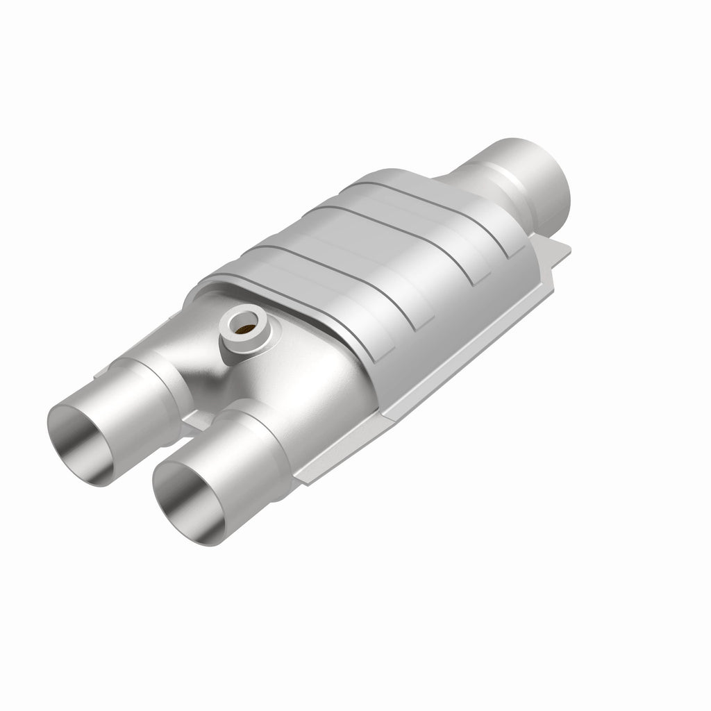 MagnaFlow Exhaust Products 99047HM HM Grade Universal Catalytic Converter for Select Chevrolet Express 1500, Chevrolet Express 2500, GMC Savana 1500, GMC Savana
