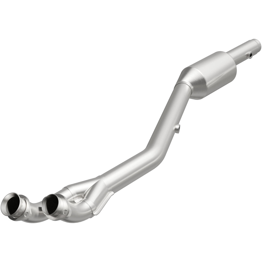 MagnaFlow Exhaust Products 51472 OEM Grade Direct-Fit Catalytic Converter for Select BMW M5