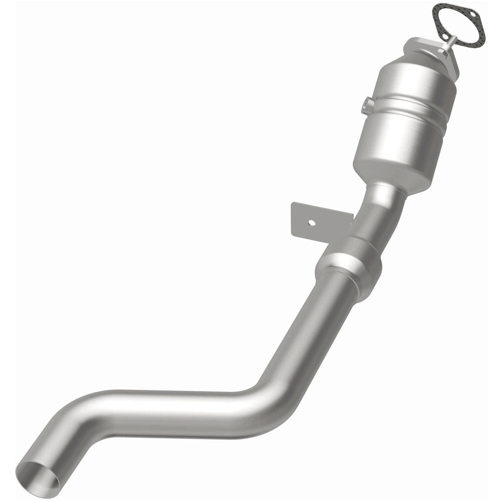 MagnaFlow Exhaust Products 52225 OEM Grade Direct-Fit Catalytic Converter for Select Ford Mustang