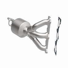 Load image into Gallery viewer, MagnaFlow Exhaust Products 50550 HM Grade Manifold Catalytic Converter for Select Hyundai Tucson, Kia Sportage