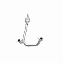 Load image into Gallery viewer, MagnaFlow Exhaust Products 23101 HM Grade Direct-Fit Catalytic Converter for Select Ford E-150 Econoline, Ford E-150 Econoline Club Wagon, Ford E-250 Econoline, Ford E-350 Econoline, Ford E-350 Econoline Club Wagon, Ford Econoline Super Duty