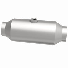 Load image into Gallery viewer, MagnaFlow Exhaust Products 5551356 California CARB Universal Catalytic Converter for Select Chrysler Aspen, Chrysler Town &amp; Country, Dodge Durango, Dodge Grand Caravan, Dodge Nitro, Dodge Ram 1500, Dodge Ram 2500, Ford E-150, Ford E-250, Ford E-350 Super