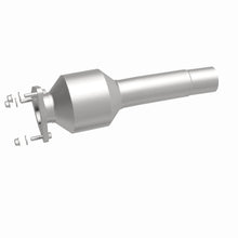 Load image into Gallery viewer, MagnaFlow Exhaust Products 21-538 OEM Grade Direct-Fit Catalytic Converter for Select Land Rover LR2, Land Rover Range Rover Evoque