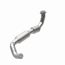 Load image into Gallery viewer, MagnaFlow Exhaust Products 4583090 California CARB Direct-Fit Catalytic Converter for Select Ford F-150