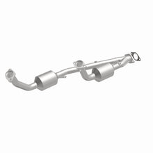 Load image into Gallery viewer, MagnaFlow Exhaust Products 3391353 California CARB Direct-Fit Catalytic Converter for Select Ford Windstar