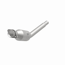 Load image into Gallery viewer, MagnaFlow Exhaust Products 5561069 California CARB Direct-Fit Catalytic Converter for Select Jaguar XJ