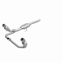 Load image into Gallery viewer, MagnaFlow Exhaust Products 458043 California CARB Direct-Fit Catalytic Converter for Select Dodge Durango