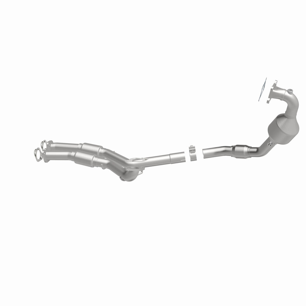 MagnaFlow Exhaust Products 52647 OEM Grade Manifold Catalytic Converter for Select Cadillac SRX