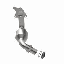 Load image into Gallery viewer, MagnaFlow Exhaust Products 52438 OEM Grade Direct-Fit Catalytic Converter for Select Nissan Juke, Nissan Sentra
