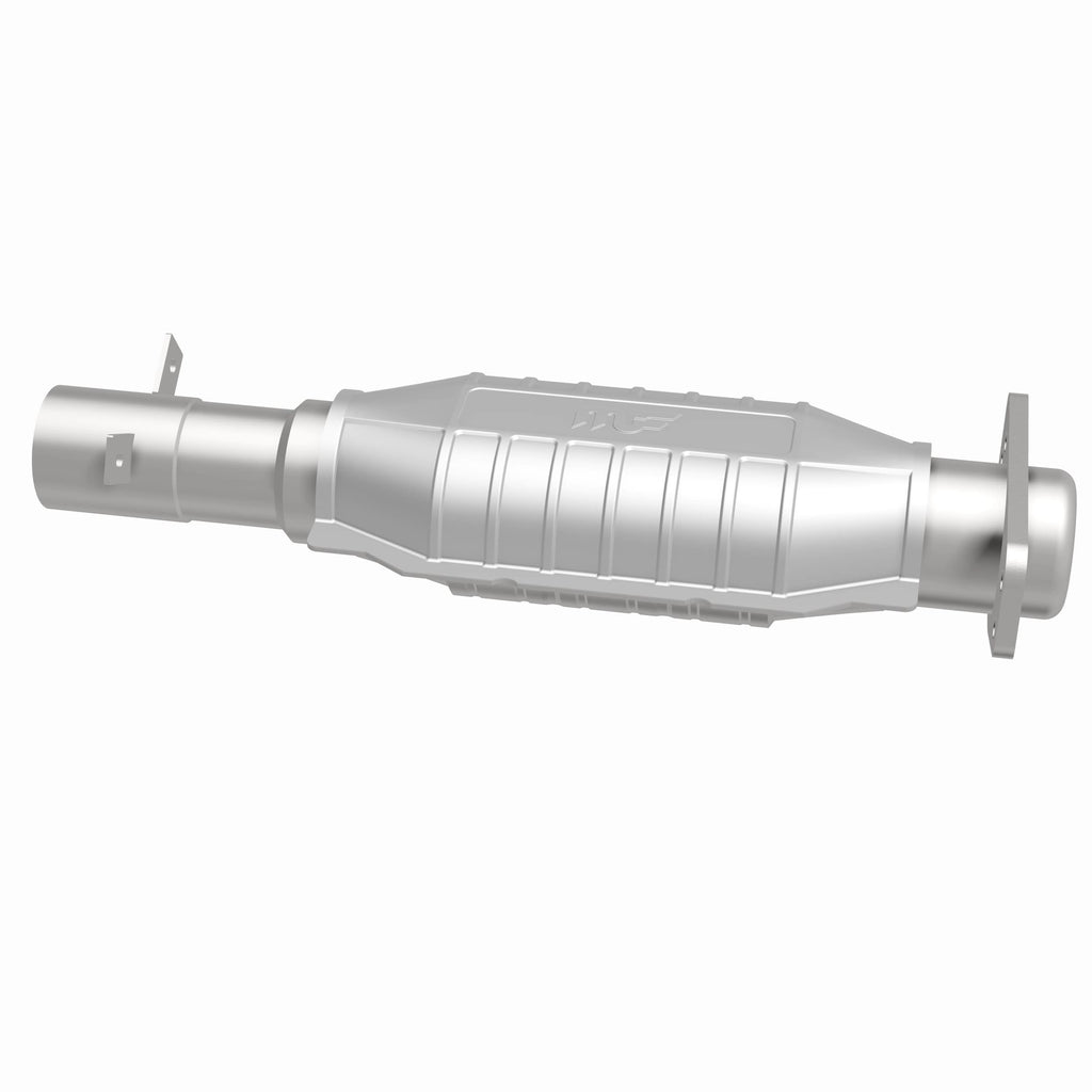 MagnaFlow Exhaust Products 93486 Standard Grade Direct-Fit Catalytic Converter for Select Chevrolet S10, Chevrolet S10 Blazer, GMC Jimmy, GMC S15, GMC S15 Jimmy, GMC Sonoma, GMC Syclone, GMC Typhoon, Oldsmobile Bravada